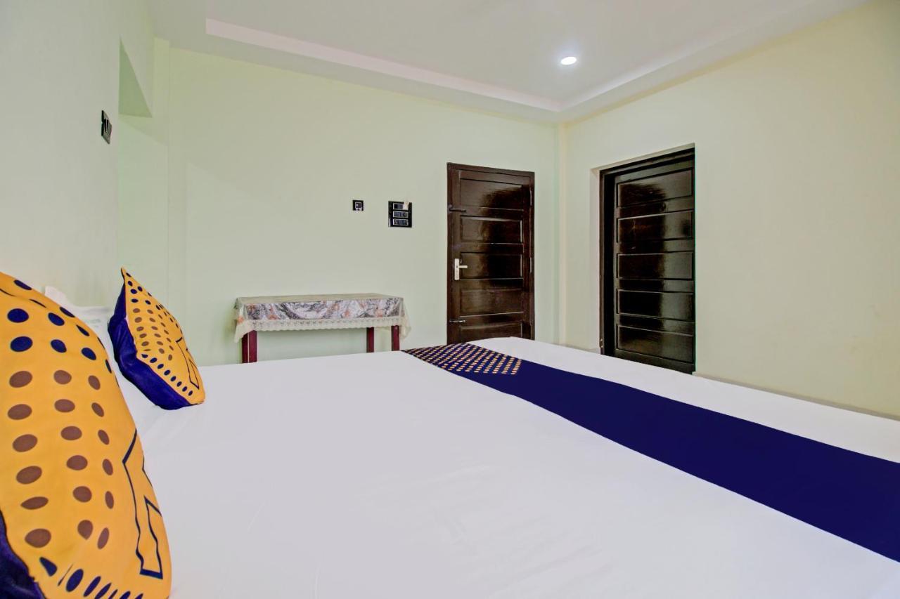 Spot On 73862 Jaya Tourist Home Varkala Eksteriør billede