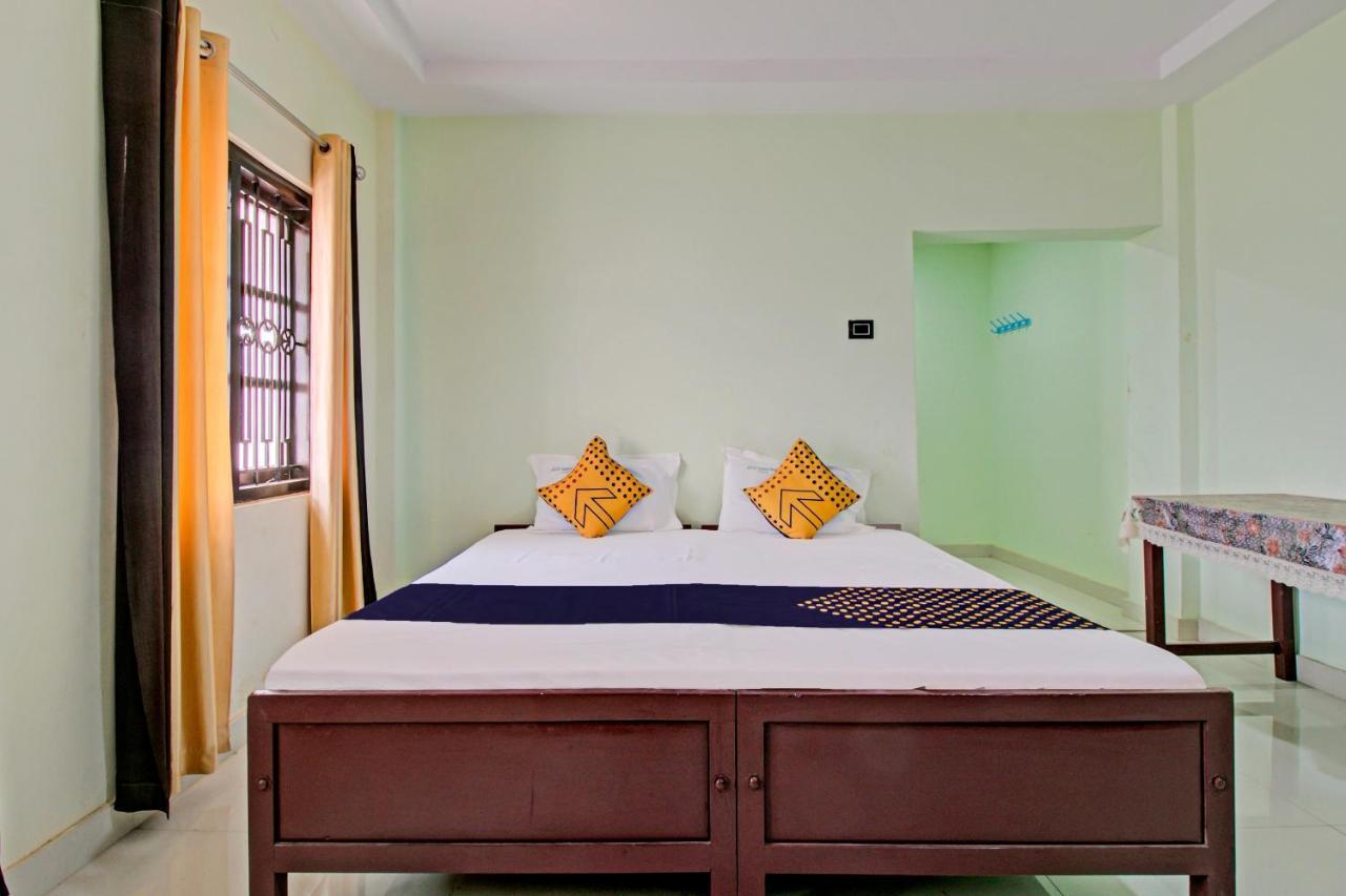 Spot On 73862 Jaya Tourist Home Varkala Eksteriør billede
